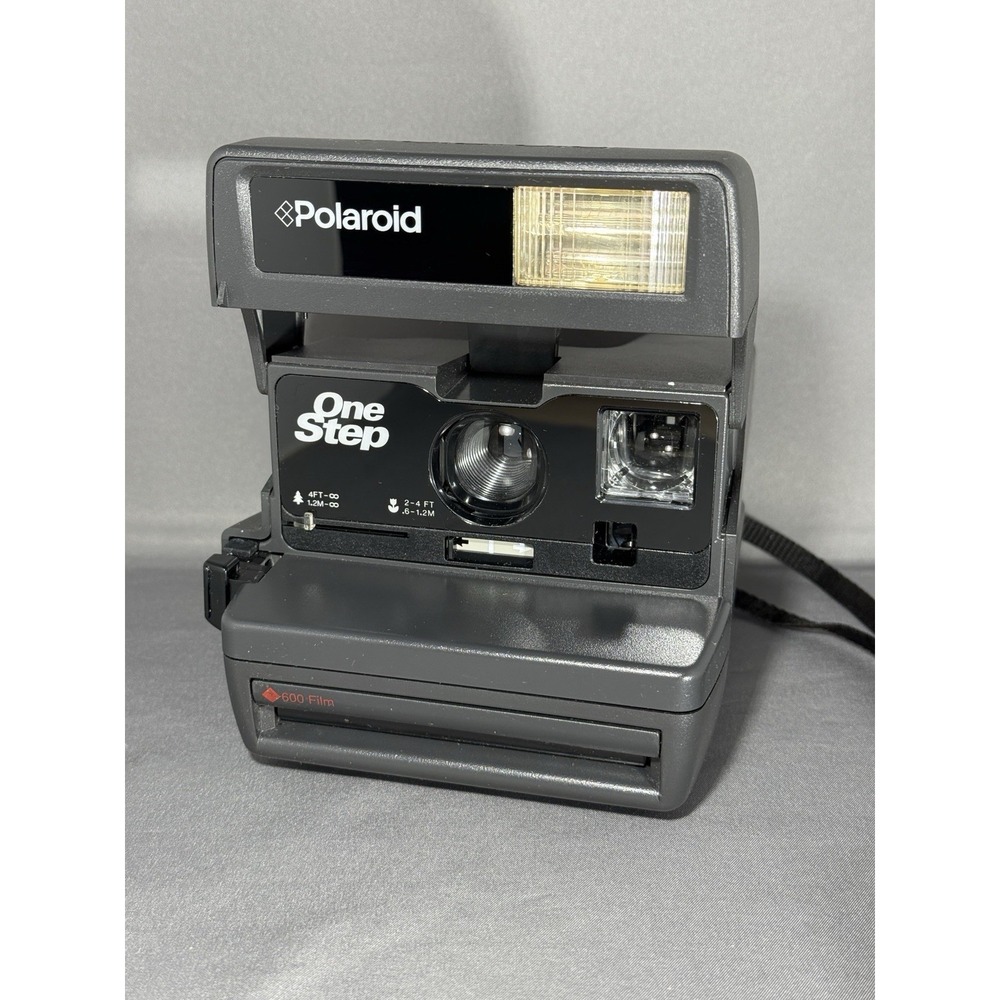 Vintage Polaroid One Step 600 Film Instant Camera With Strap (Untested)